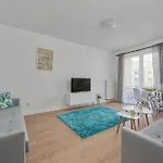 Cozy Klimasa With Balcony In By Renters Apartment *