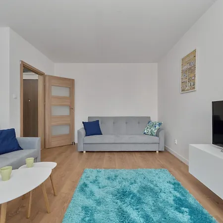 Cozy Klimasa With Balcony In By Renters Lägenhet Wrocław