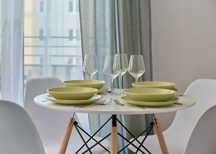 Apartman Cozy Klimasa With Balcony In By Renters