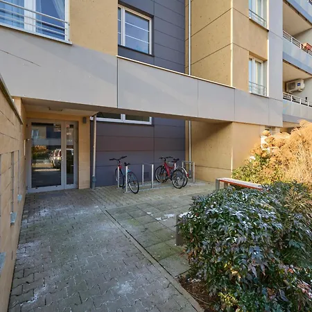 Cozy Klimasa With Balcony In By Renters *