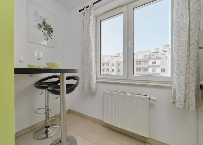 Cozy Klimasa With Balcony In By Renters * Wroclaw